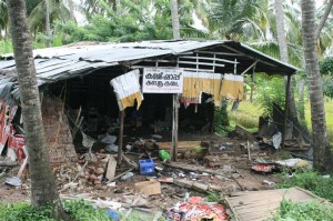 Toddy shop destroyed at Tattamangalam Mettupalayam