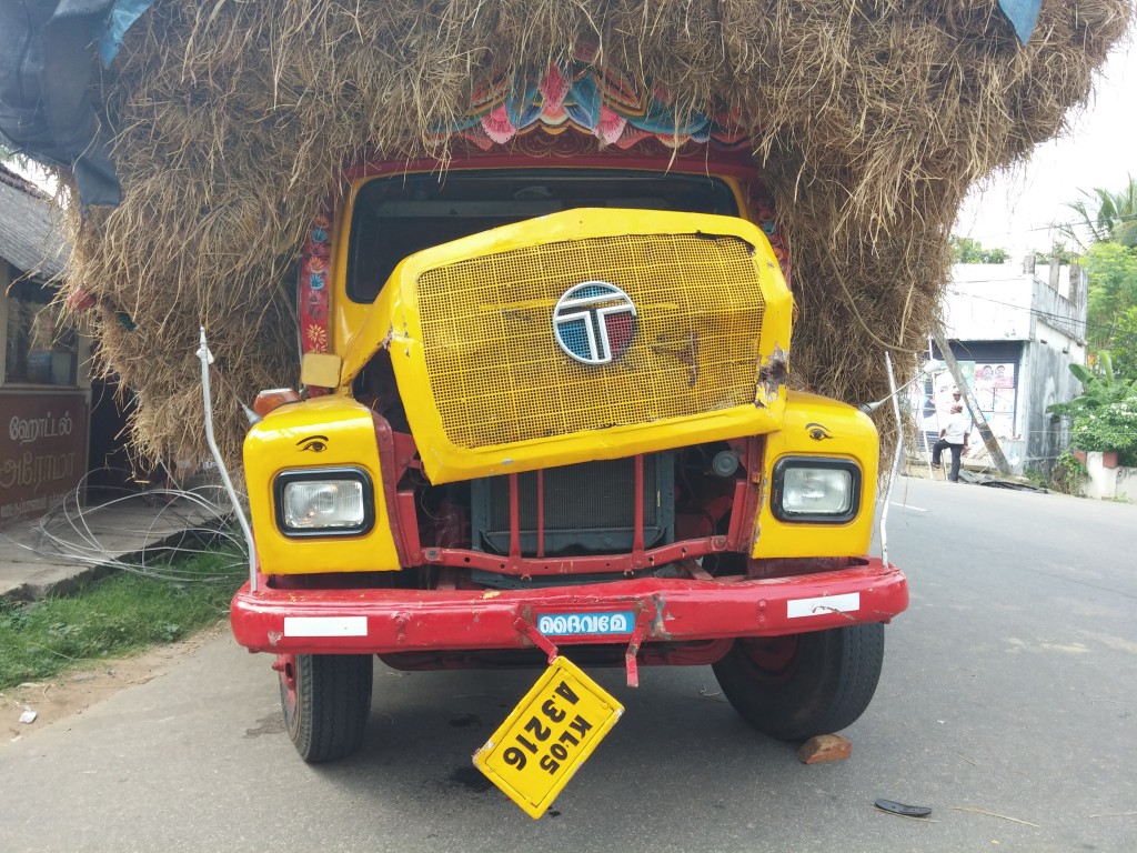 mettupalayam-tattamangalam-accident19may2014