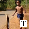ടയർ ഉരുട്ടല്‍